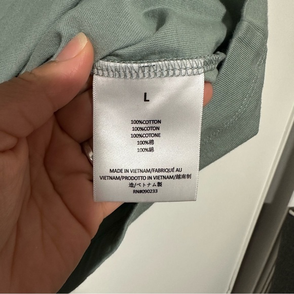 Fear of God Essentials SS23 Tee – Sycamore Blue Women large - Picture 6 of 9